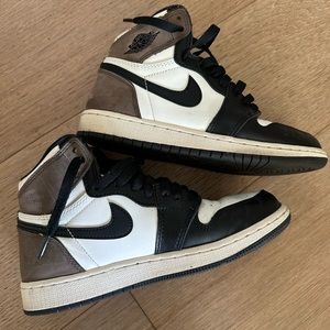 Jordan 1 in Mocha